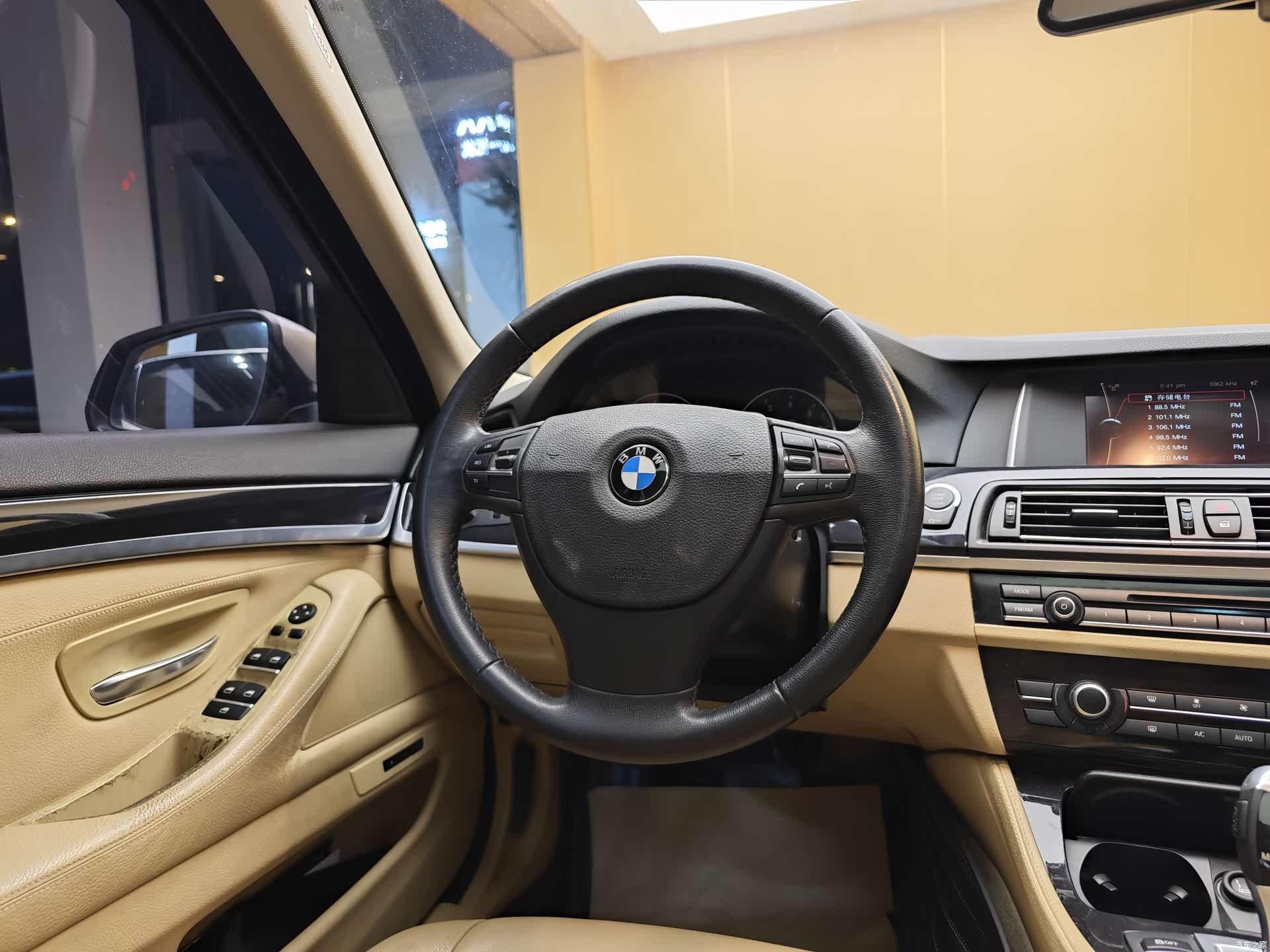 BMW 5 Series, 2014 15