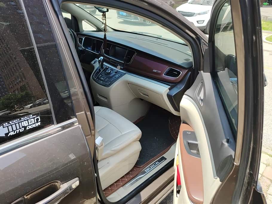 Buick GL8 Buick GL8