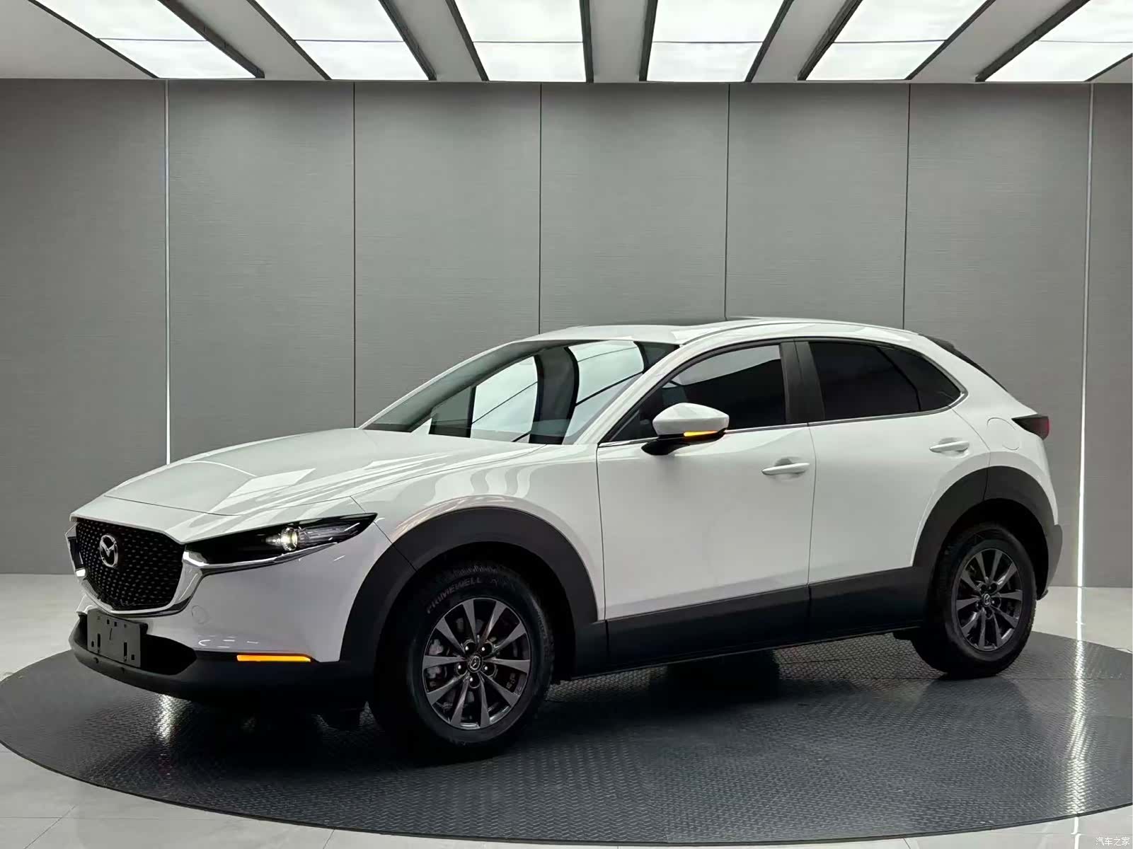 Mazda CX-30, 2022 1