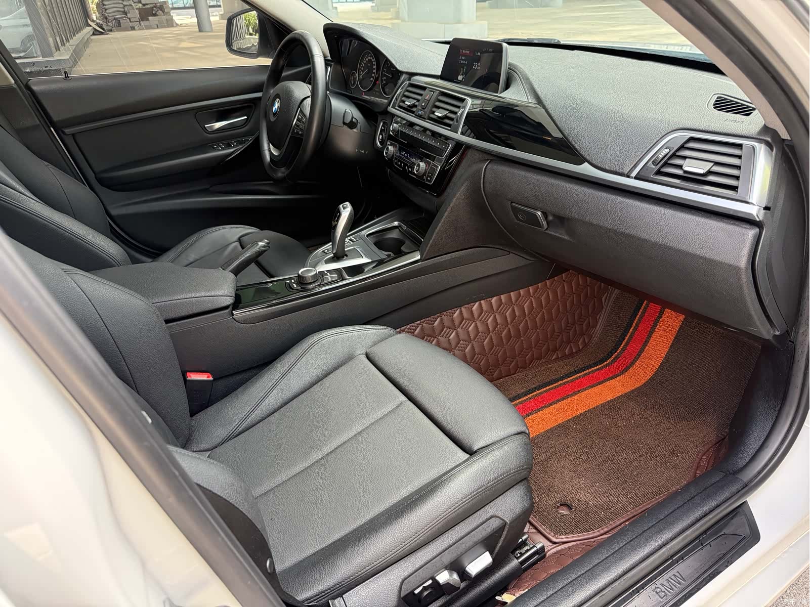 BMW 3 Series, 2018 8