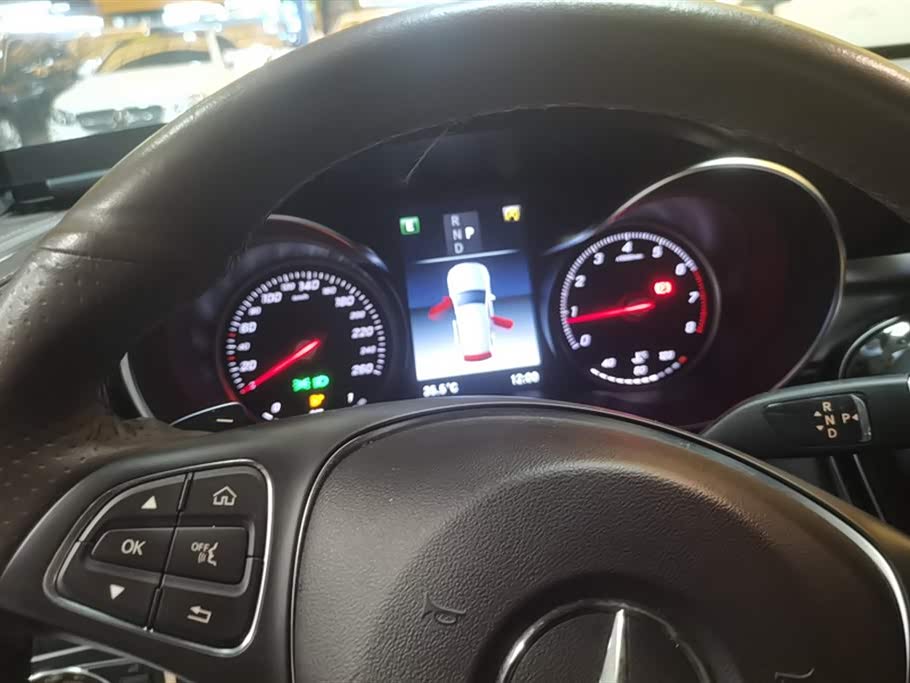 Mercedes-Benz GLC Mercedes-Benz GLC