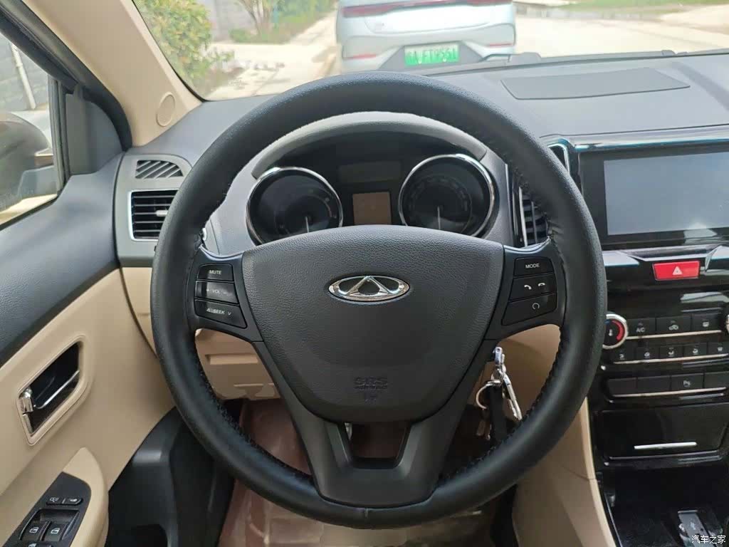 Chery E3, 2016 11