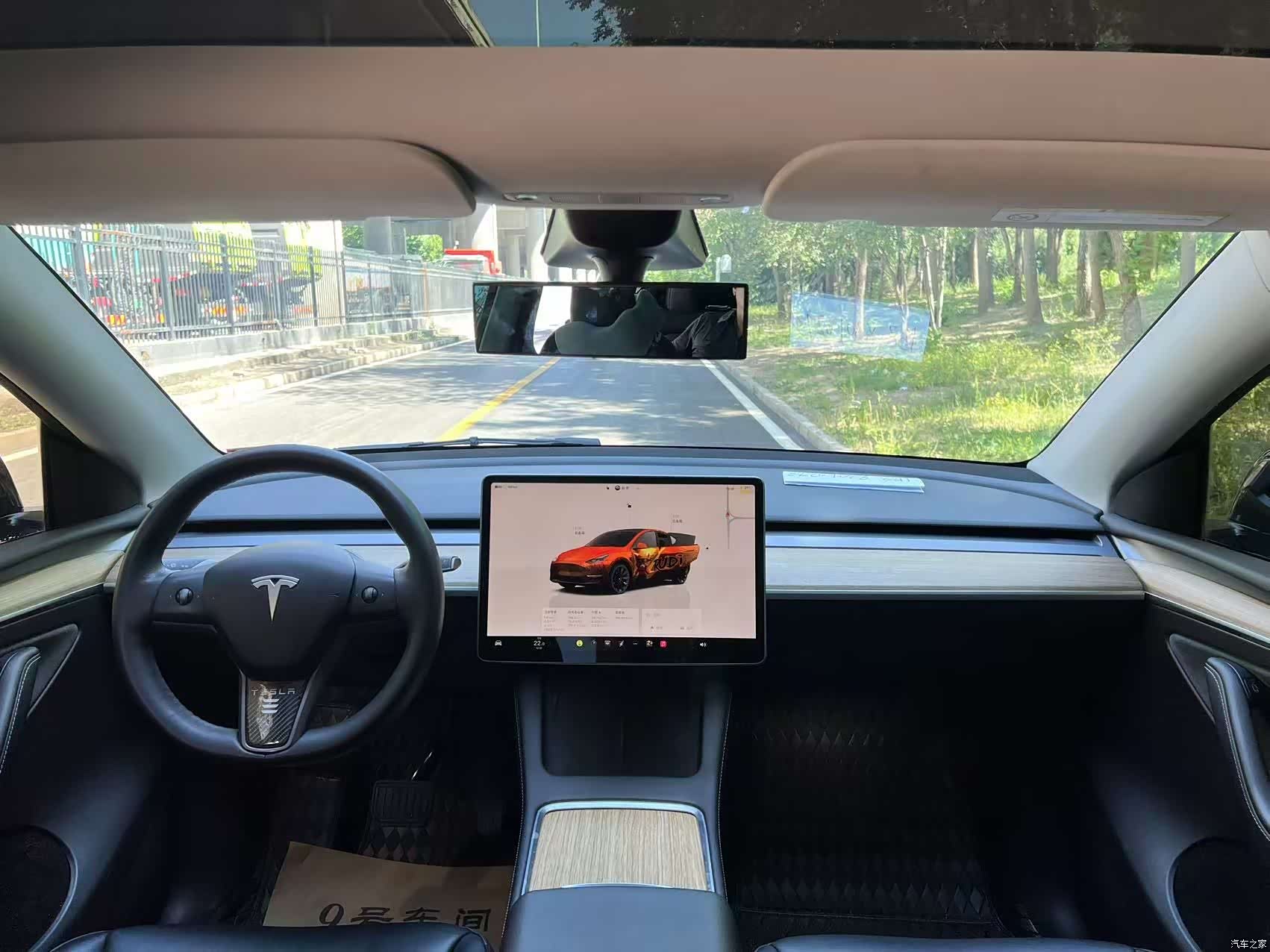 Tesla Model Y, 2022 7