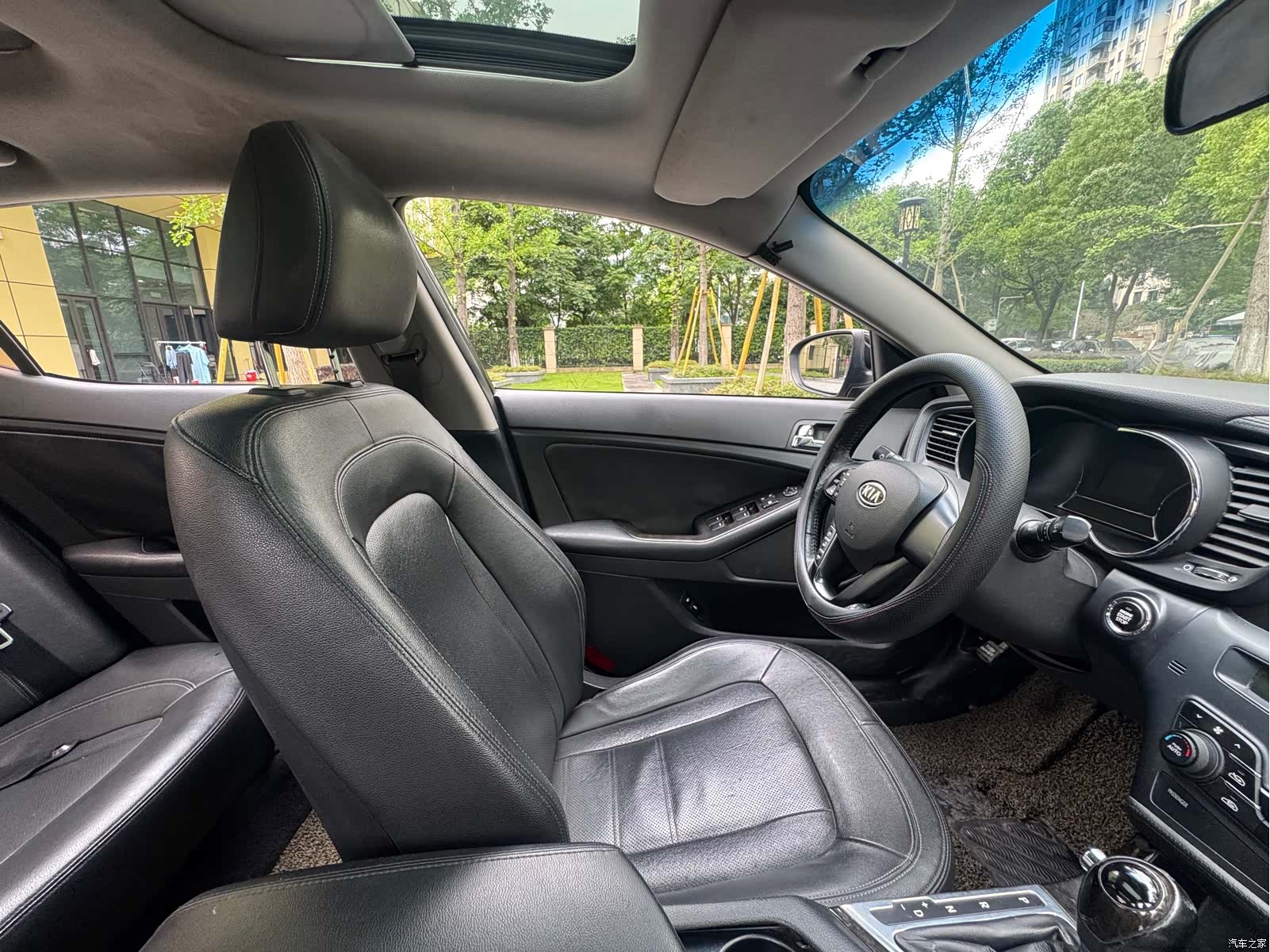 Kia K5, 2011 19