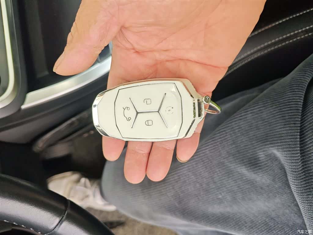 Lynk & Co 01, 2019 8