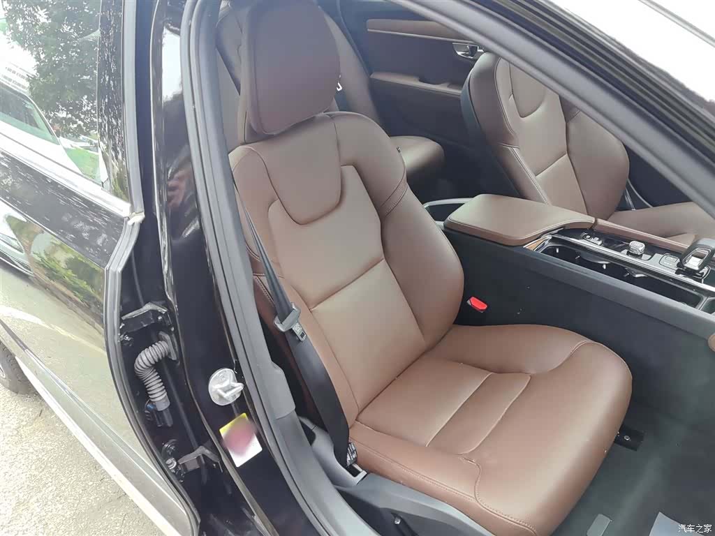 Volvo S90, 2025 20