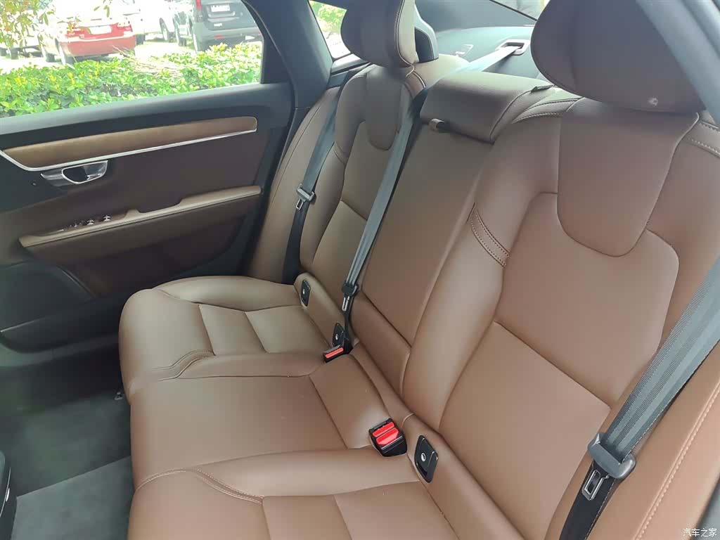 Volvo S90, 2025 13