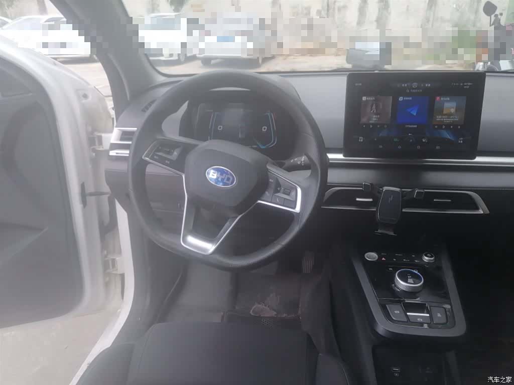 BYD E2, 2022 3