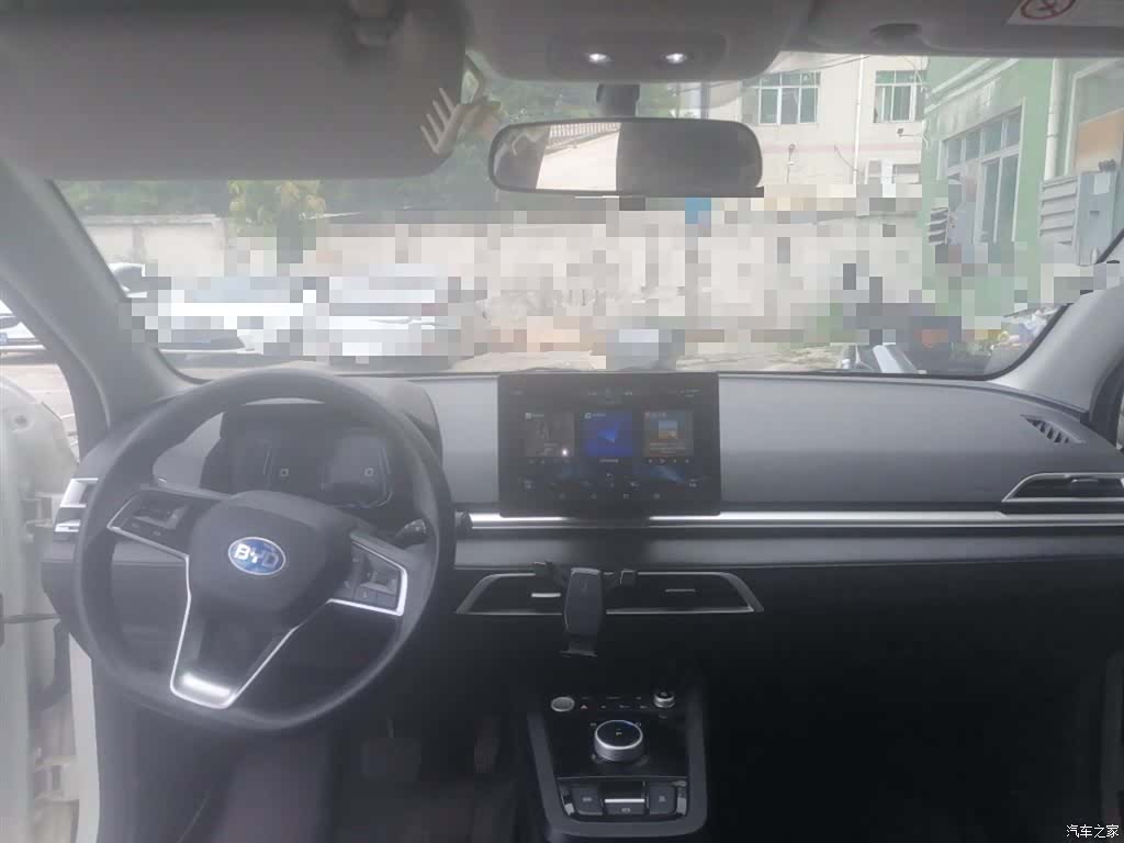 BYD E2, 2022 13
