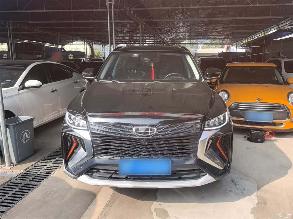 Geely Boyue, 2022 3