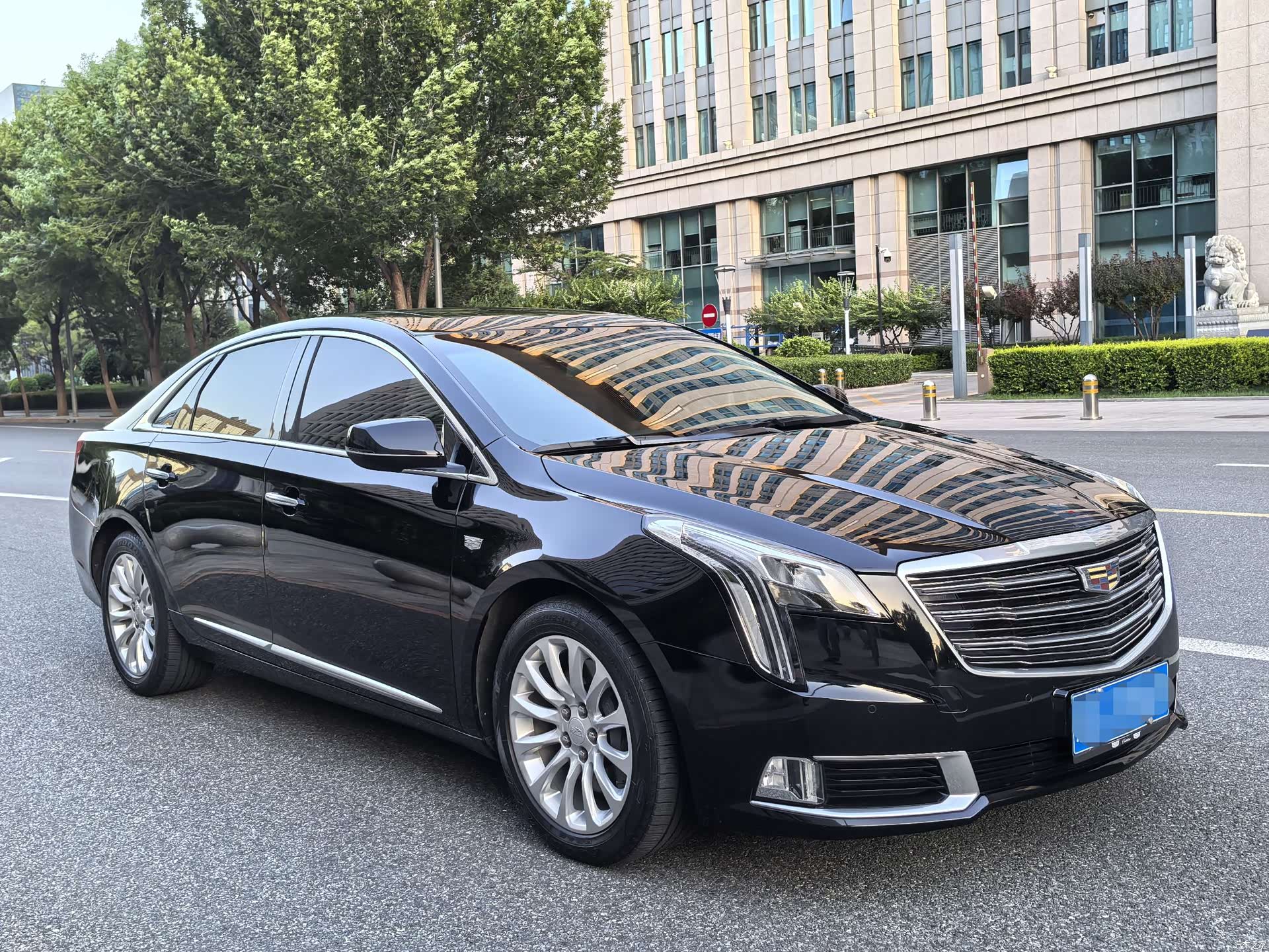 Cadillac XTS, 2019 все фото