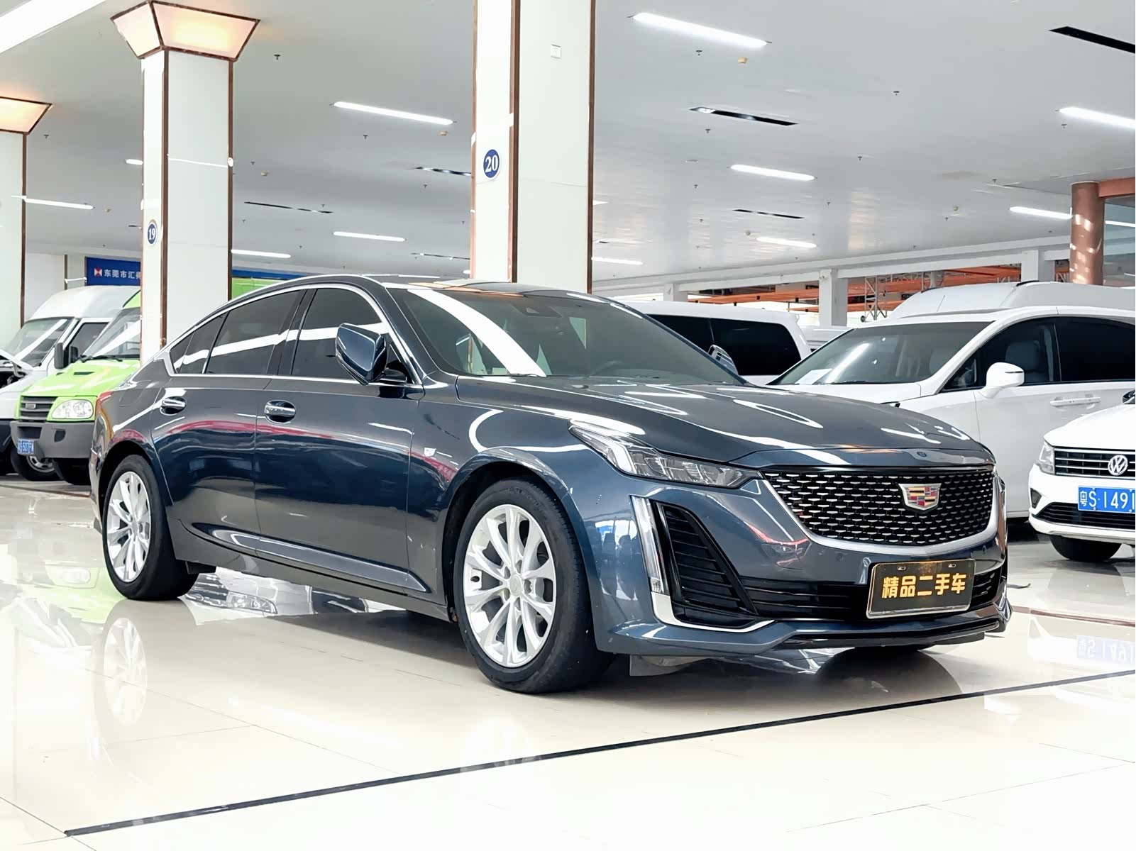 Cadillac CT5, 2021 4