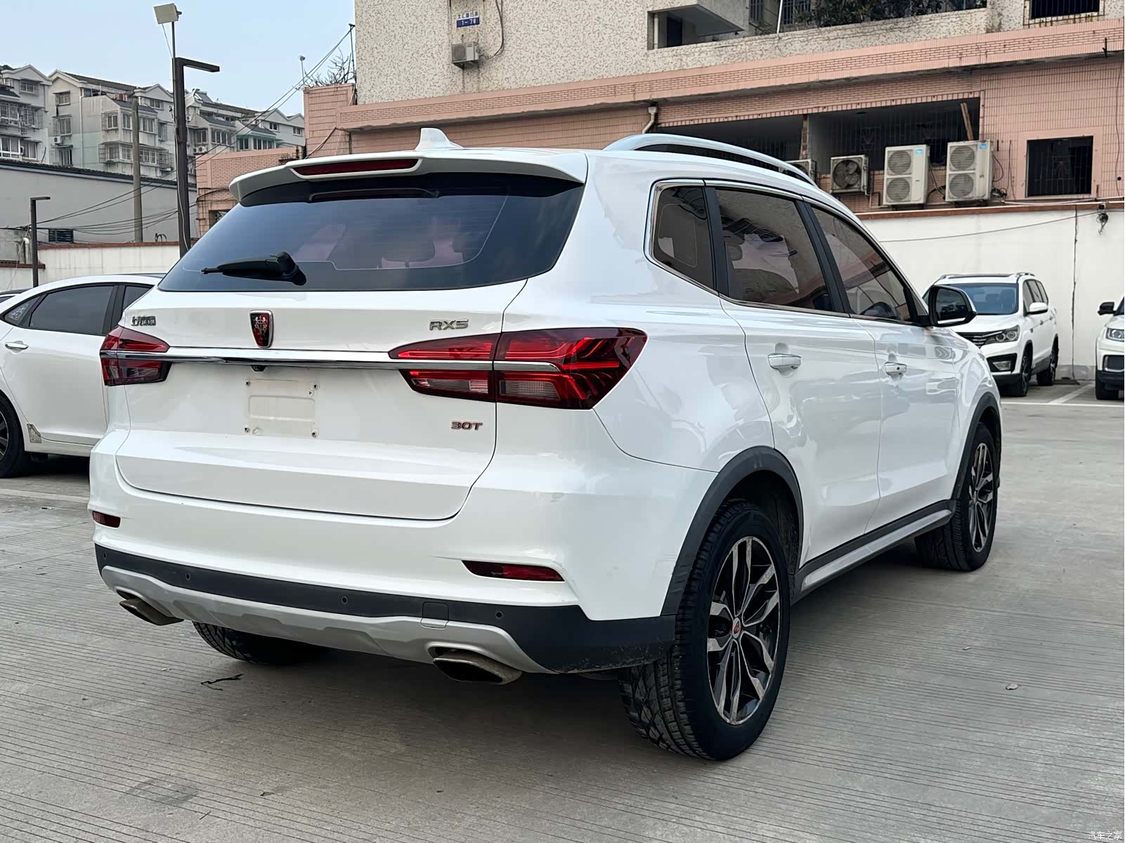 Roewe RX5, 2017 11