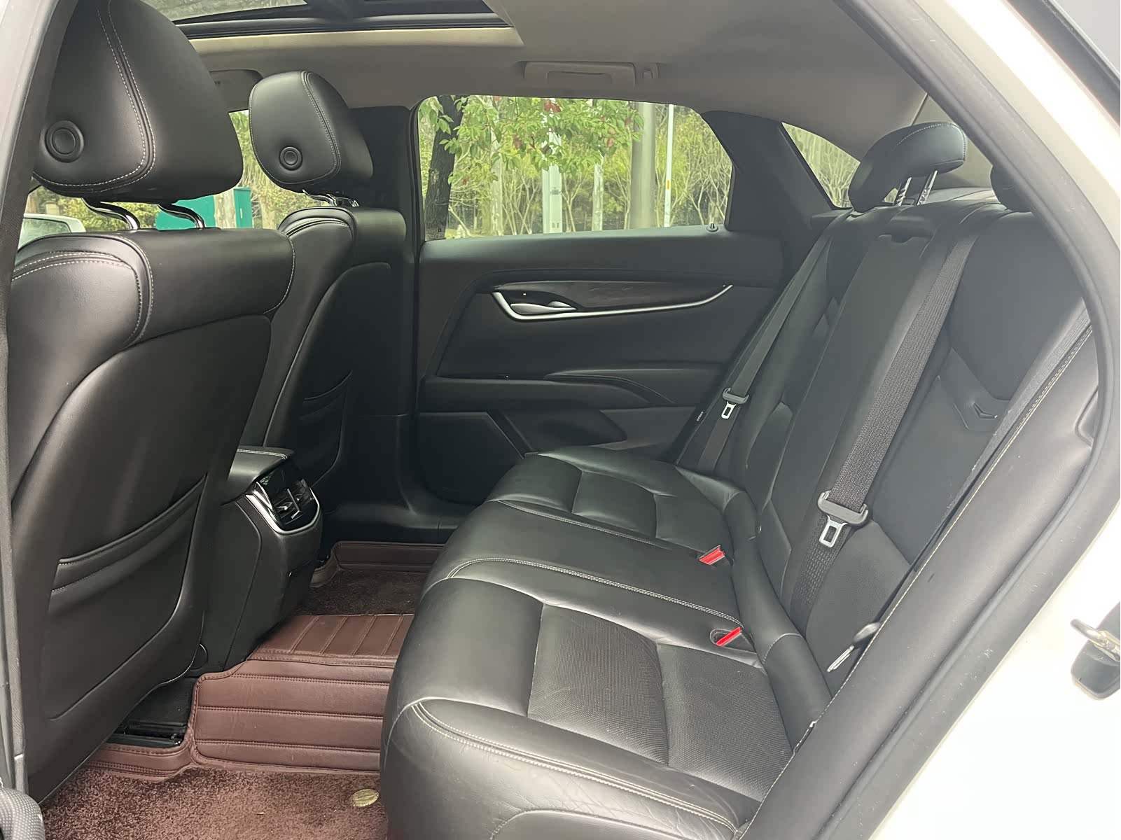 Cadillac XTS, 2018 9
