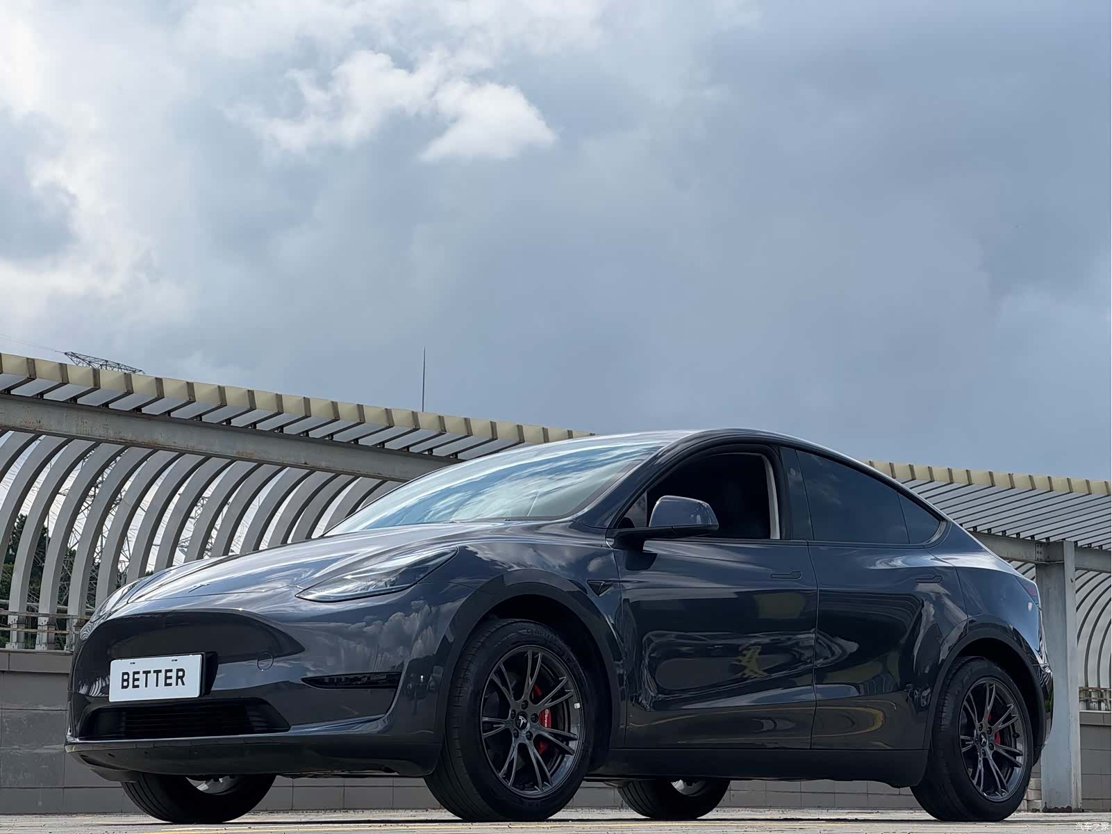 Tesla Model Y, 2024 все фото
