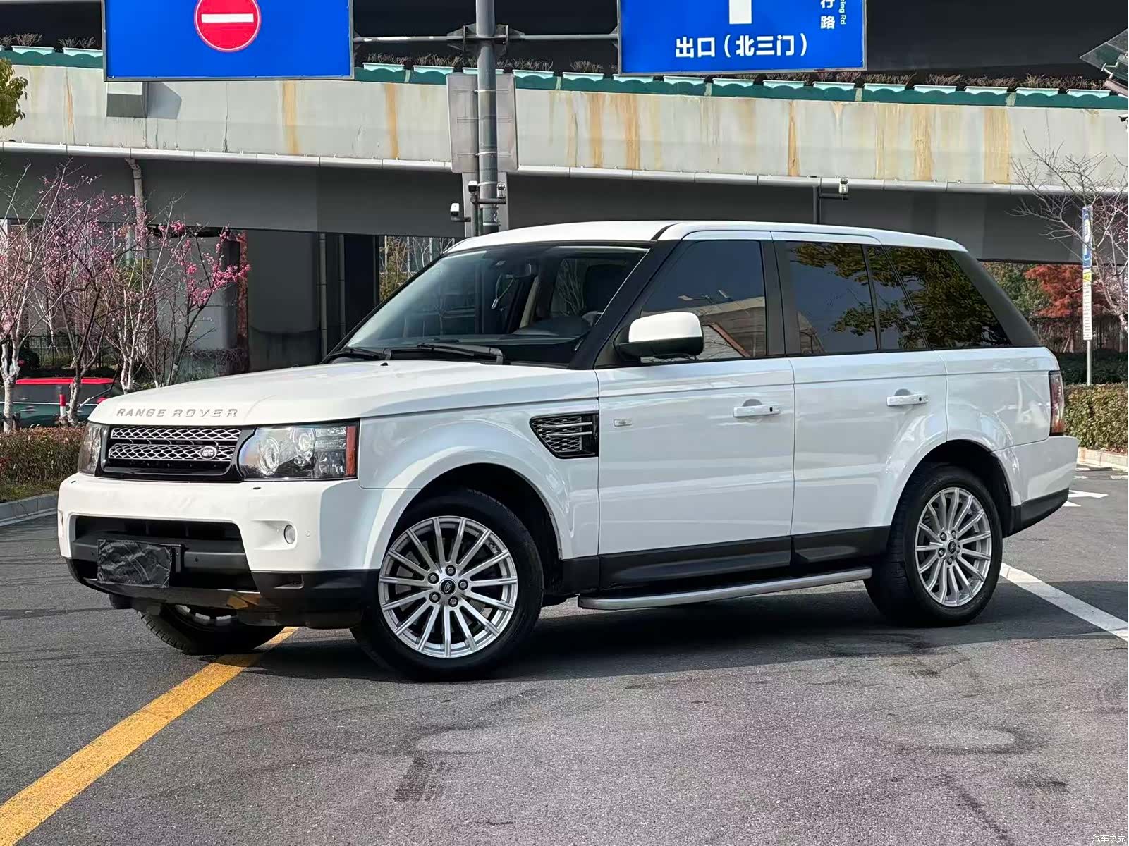 Land Rover Range Rover, 2013 1
