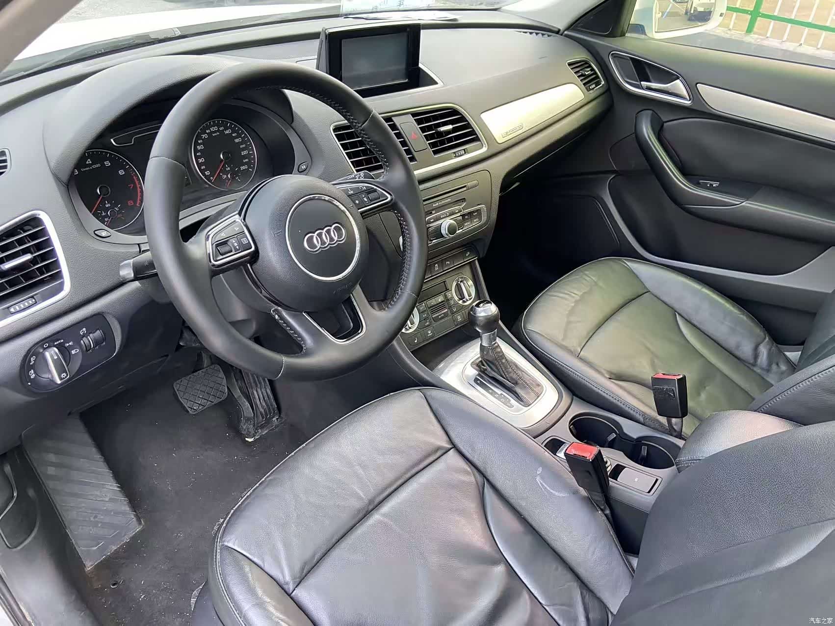 Audi Q3, 2014 9