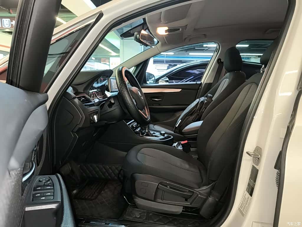 BMW 2 Series, 2017 16