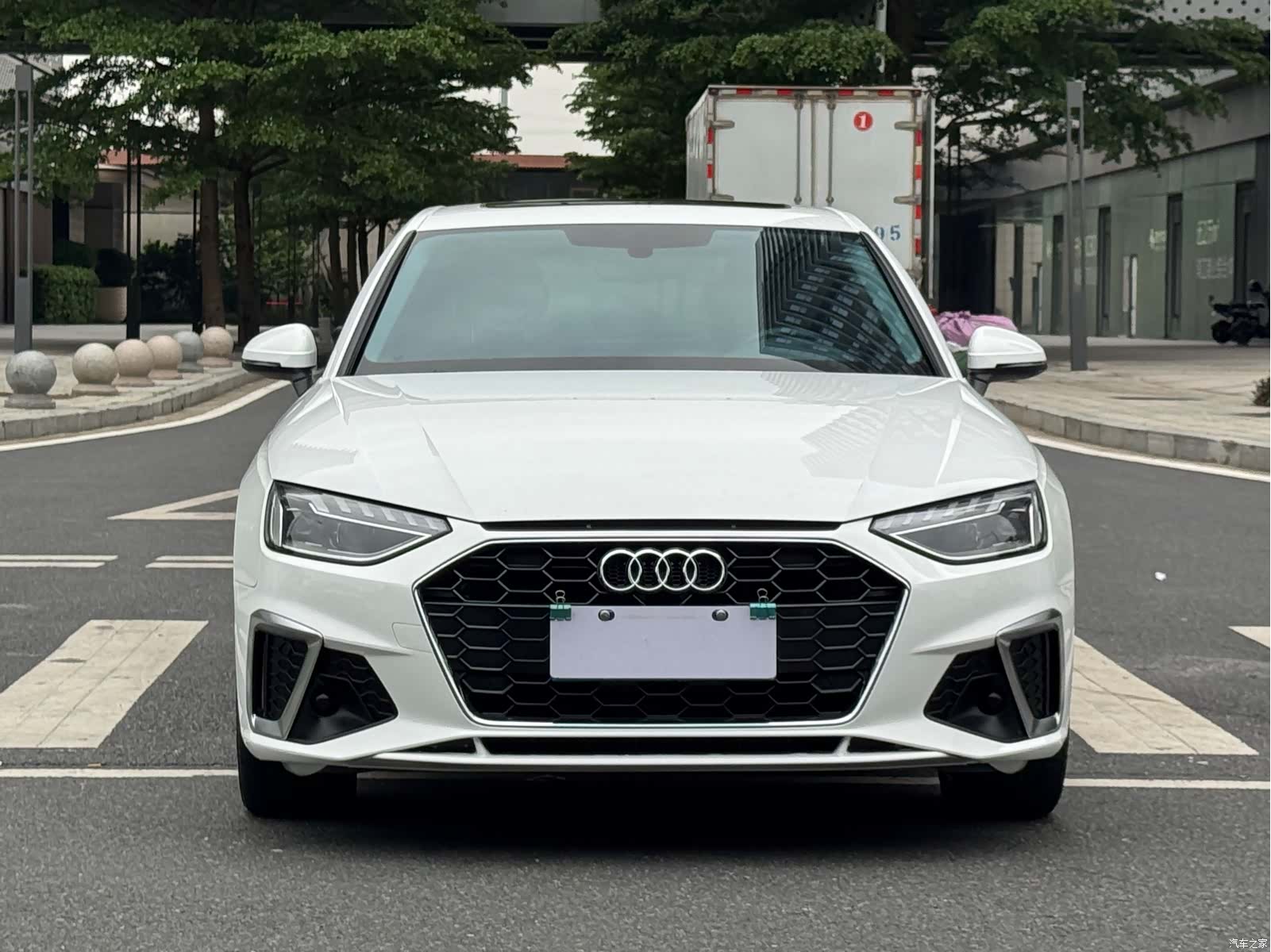 Audi A4L, 2023 2