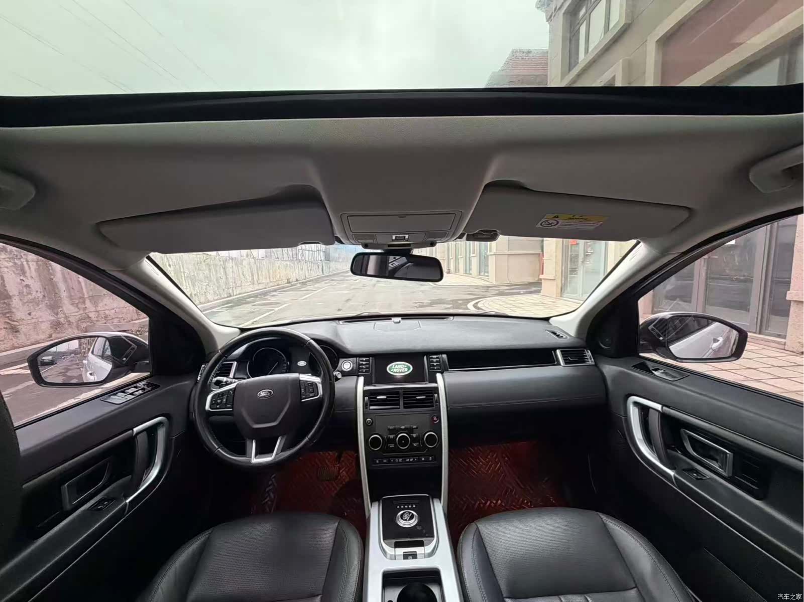 Land Rover Discovery, 2018 4
