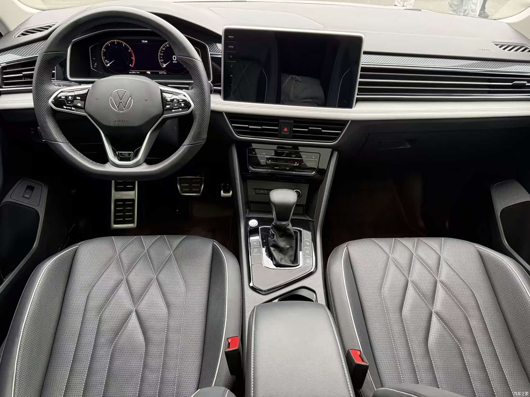 Volkswagen Tiguan L, 2023 9
