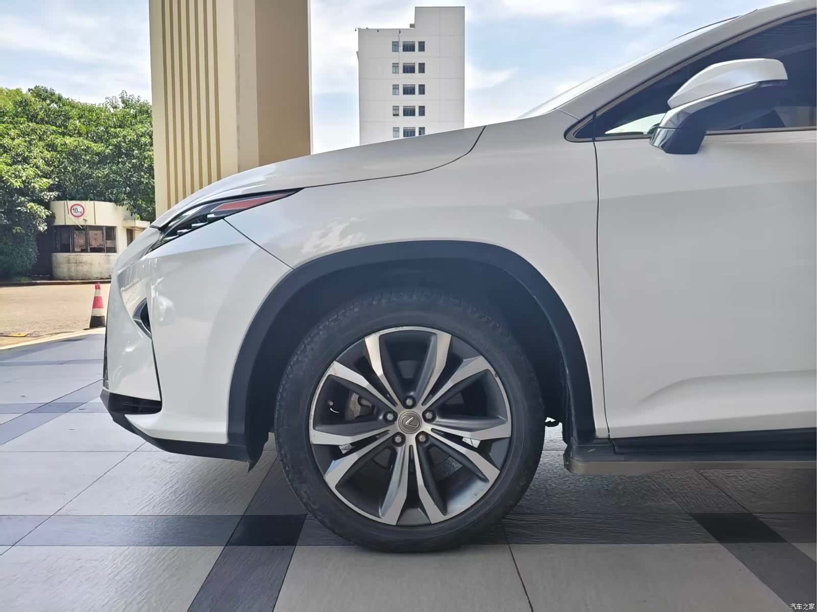 Lexus RX, 2016 3