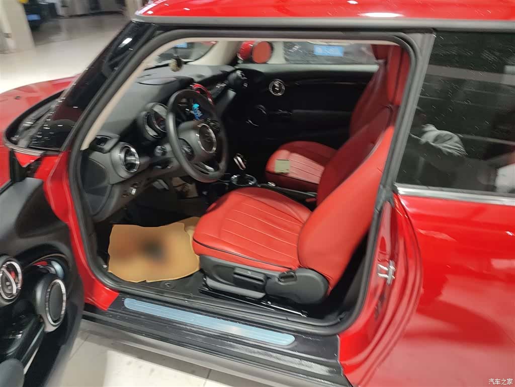 Mini ONE, 2020 7