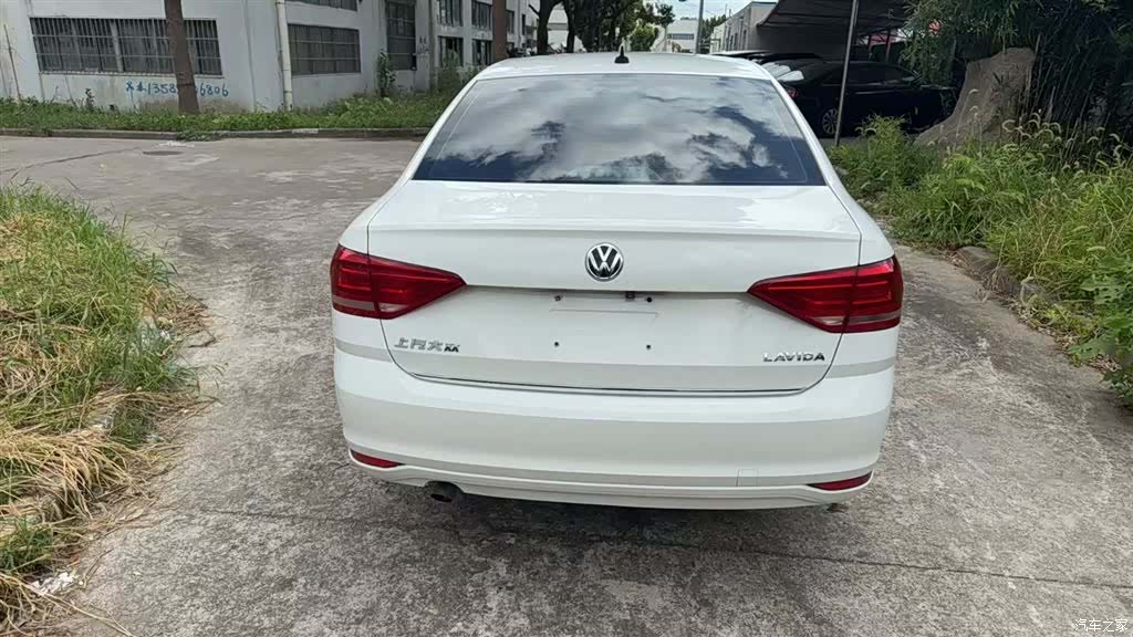 Volkswagen Lavida, 2016 все фото