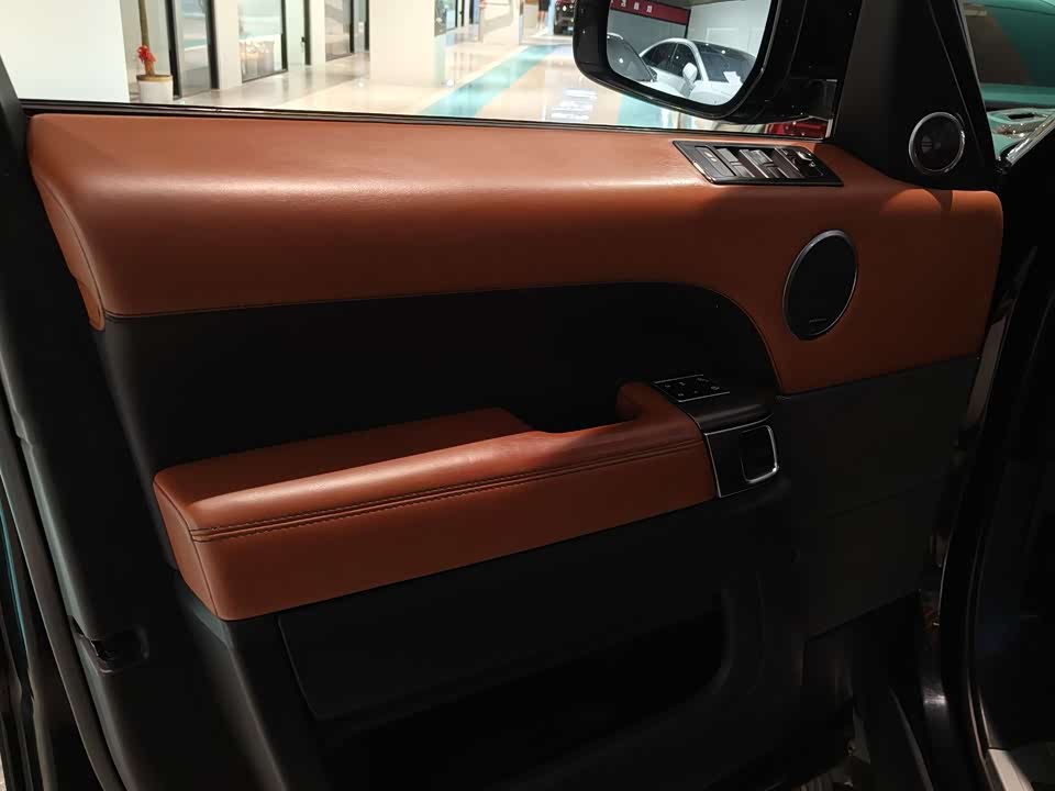 Land Rover Range Rover Sport Land Rover Range Rover Sport