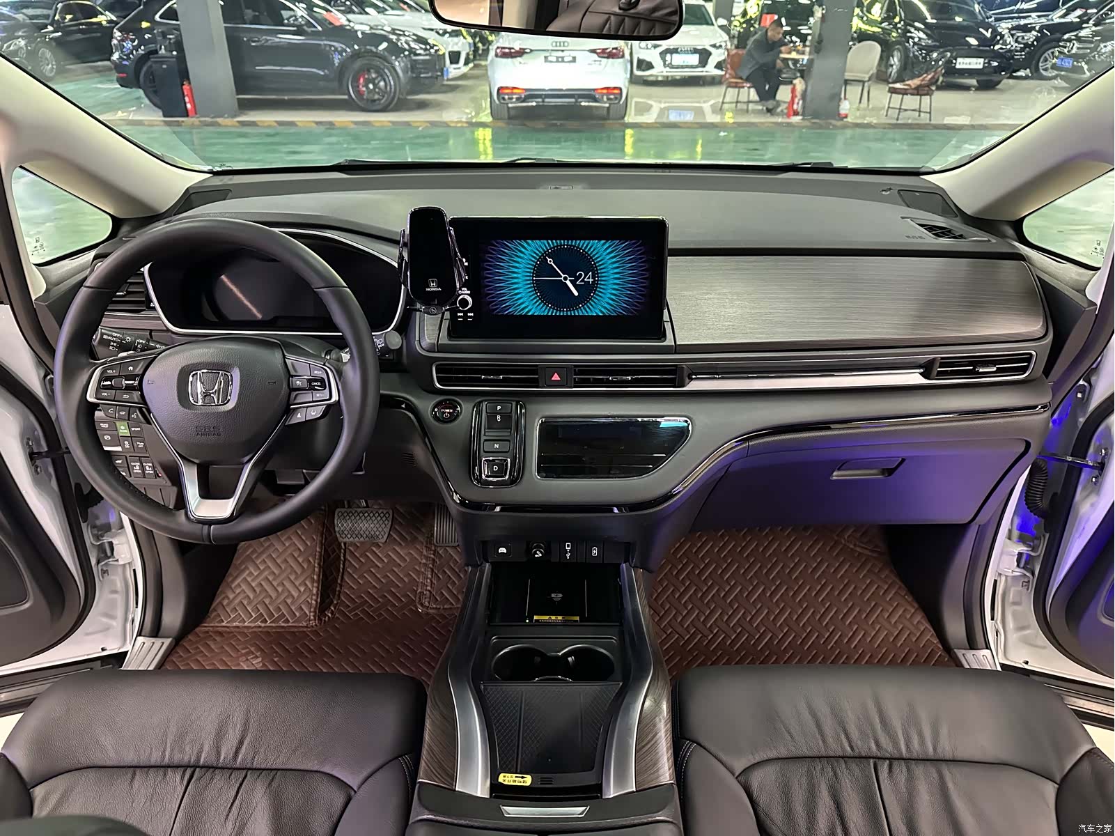 Honda Elysion, 2024 10