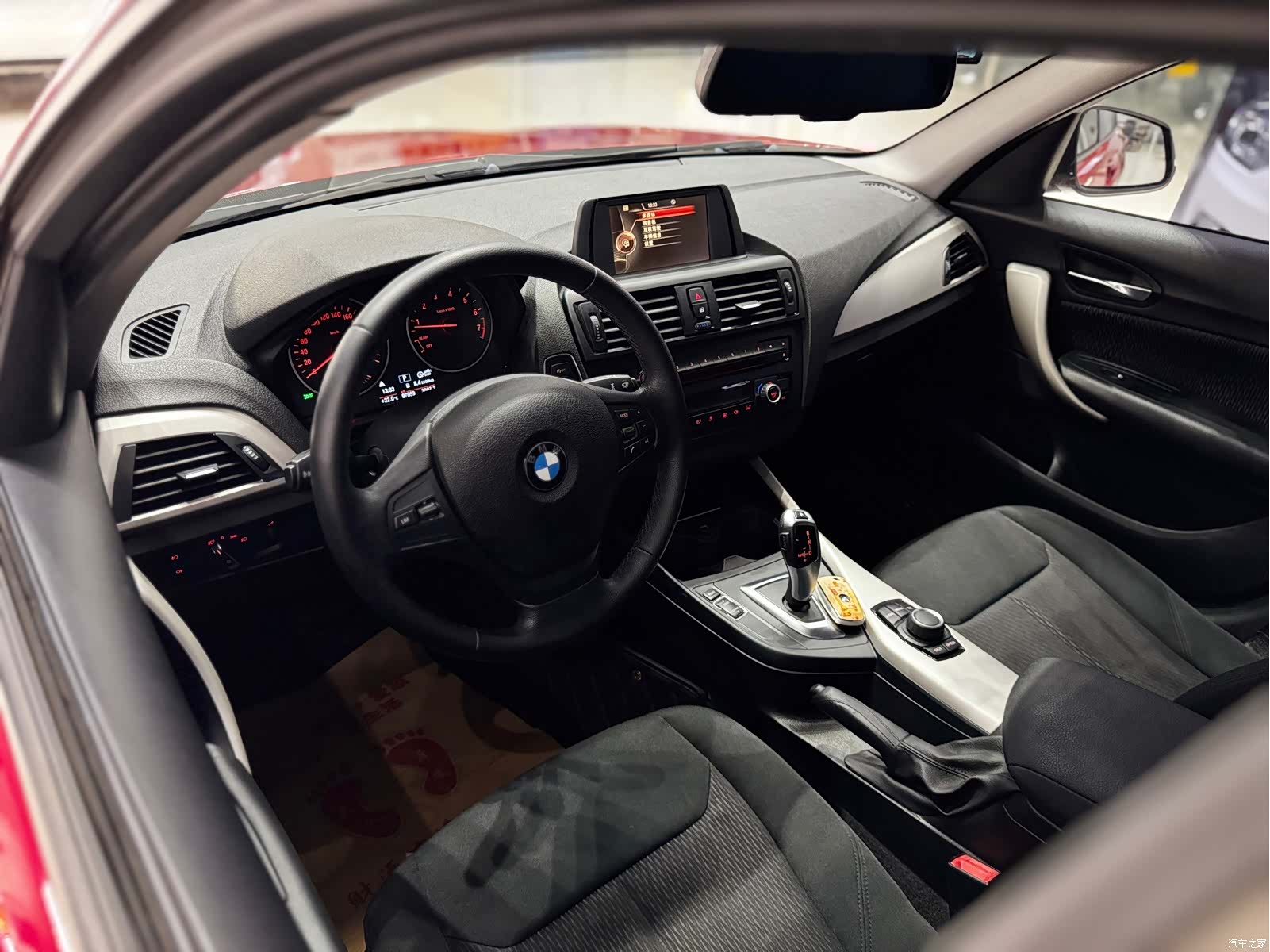 BMW 1 Series, 2015 11