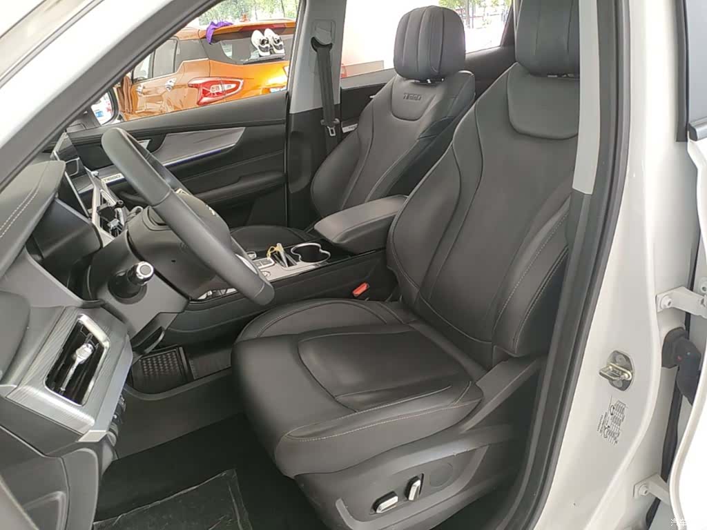 Chery Tiggo 8, 2023 11