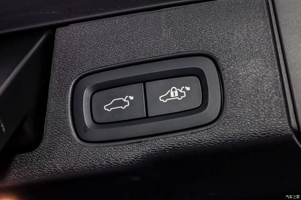Volvo XC60, 2024 7