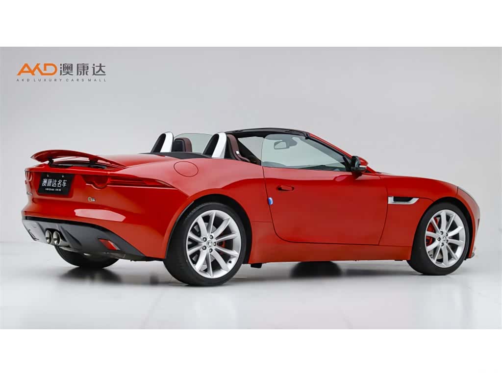 Jaguar F-TYPE, 2014 3