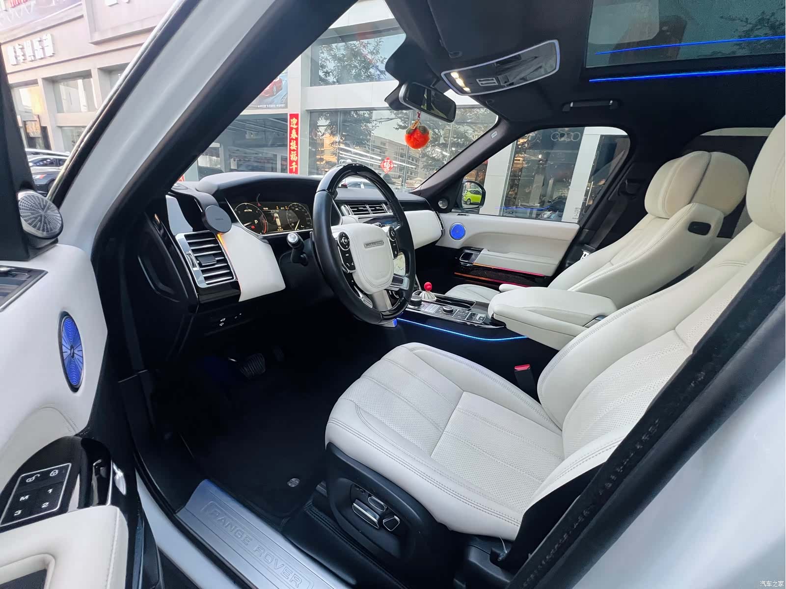 Land Rover Range Rover, 2014 15