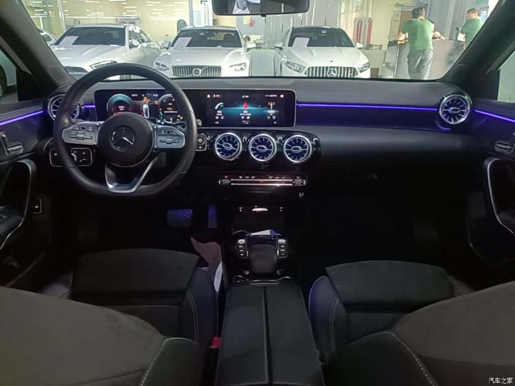 Mercedes-Benz A-Class, 2020 10