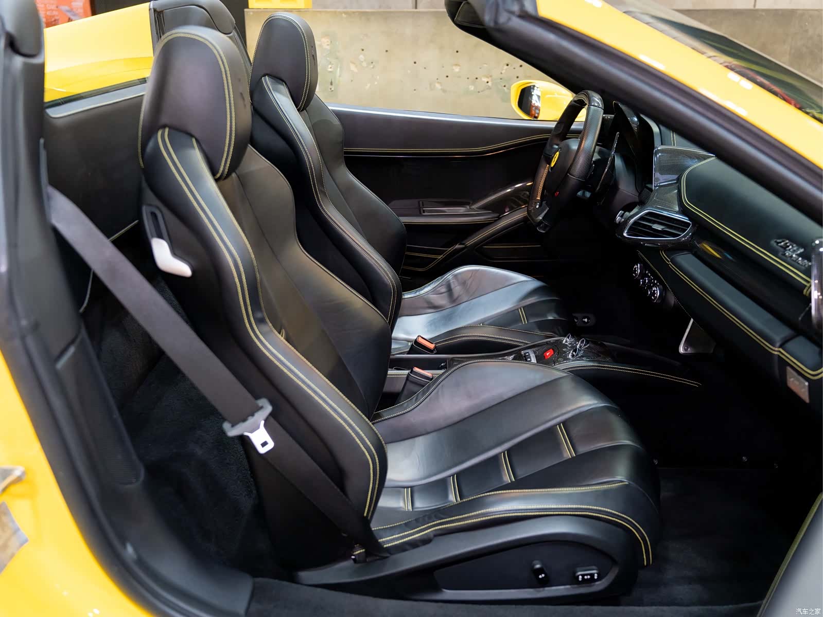 Ferrari 458, 2012 22