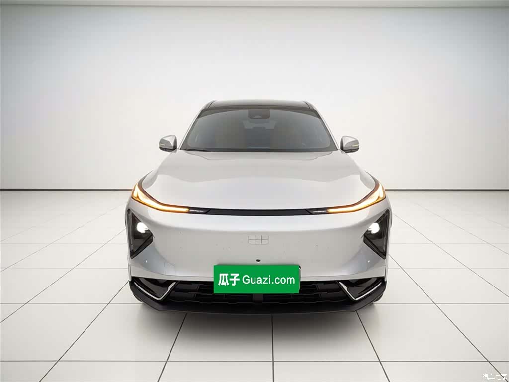 Geely Galaxy L7, 2025 3