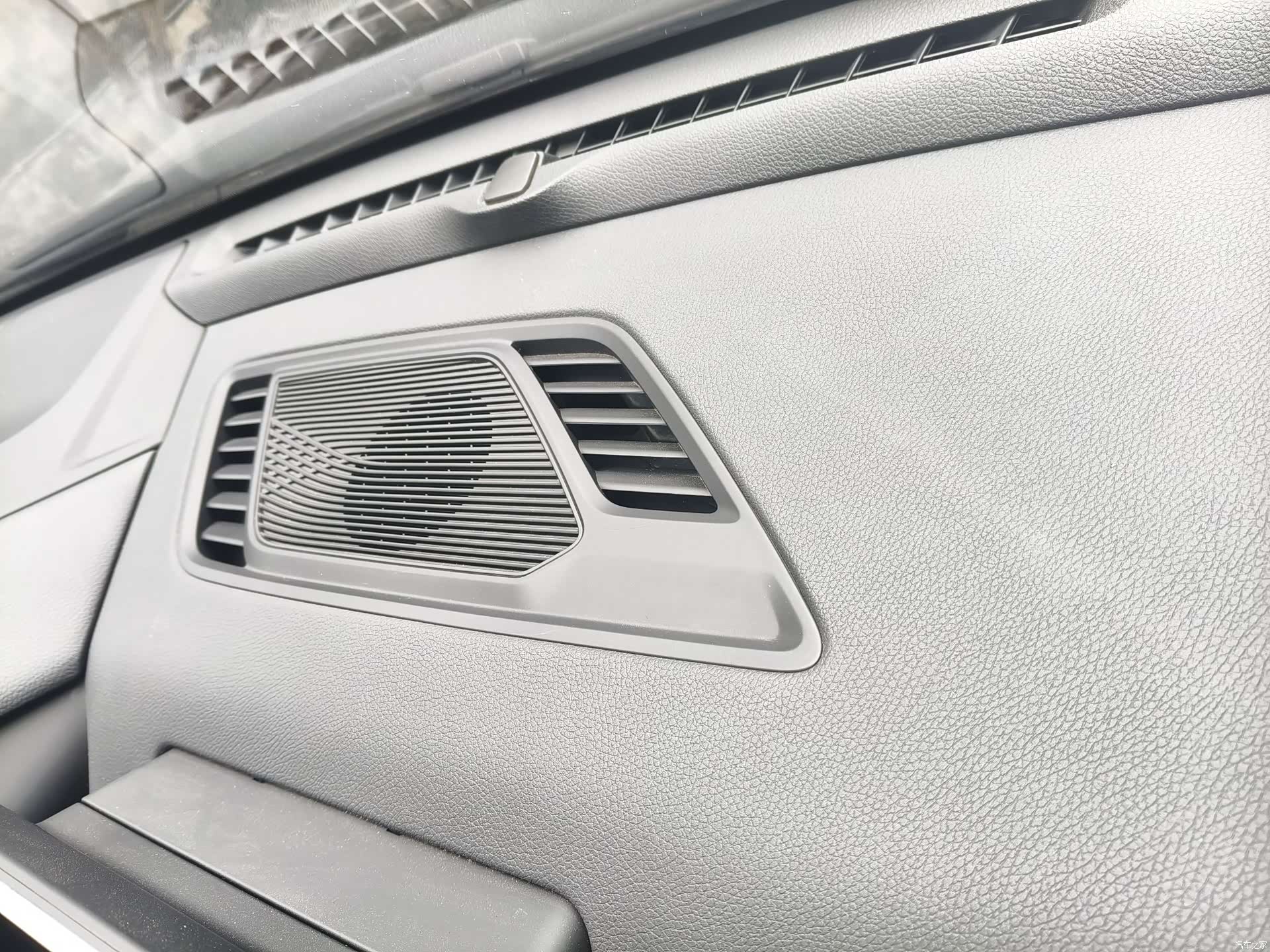 Geely Preface, 2023 30