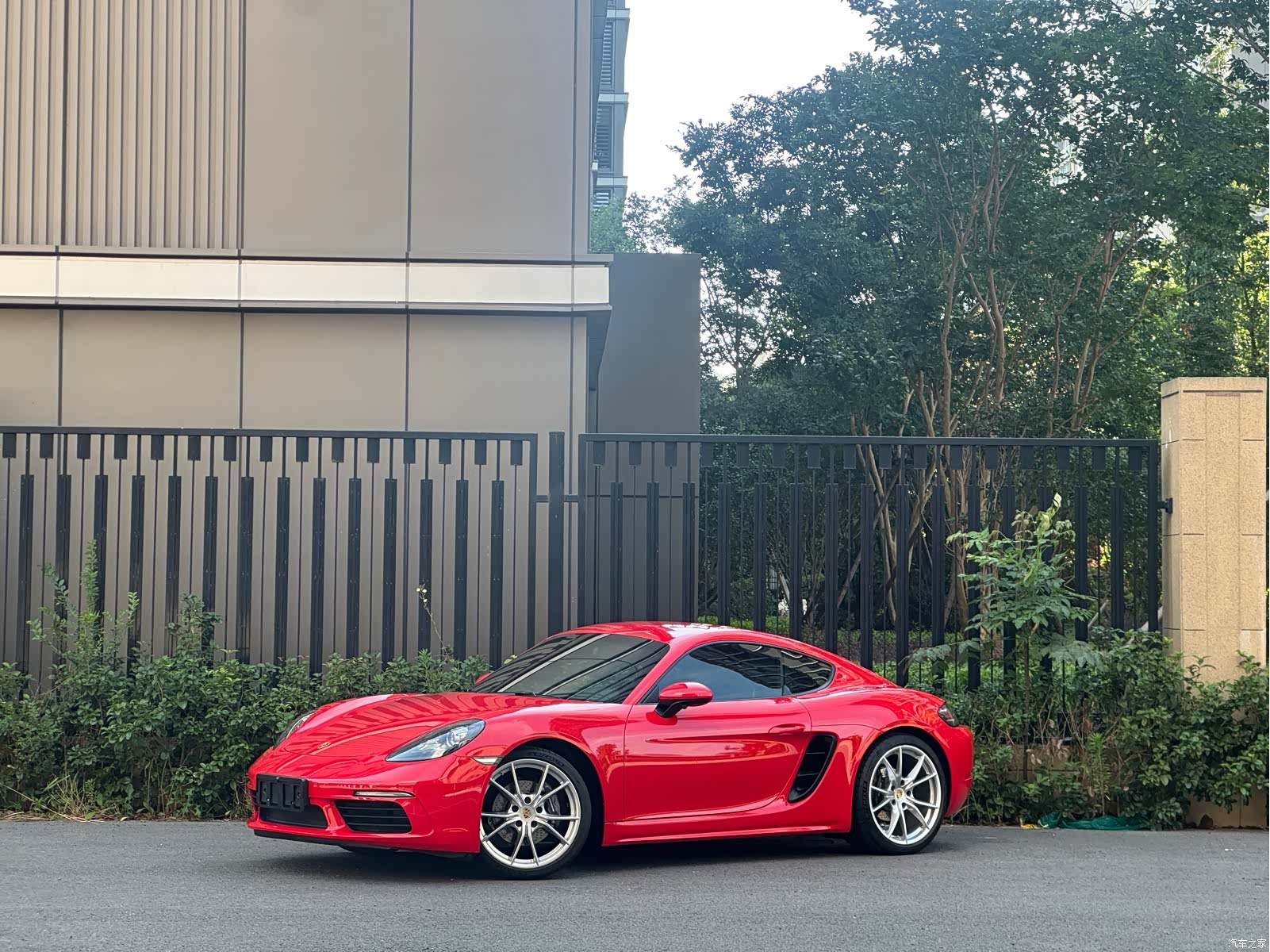 Porsche Cayman
