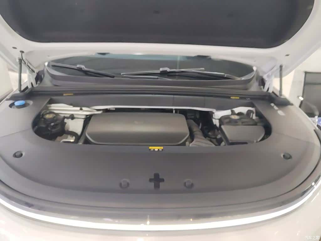 Li Auto L6, 2025 20