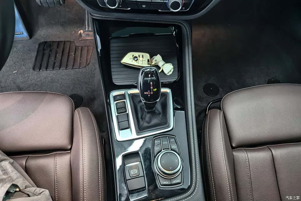 BMW 1 Series, 2022 16