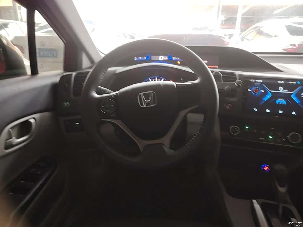 Honda Civic, 2016 11