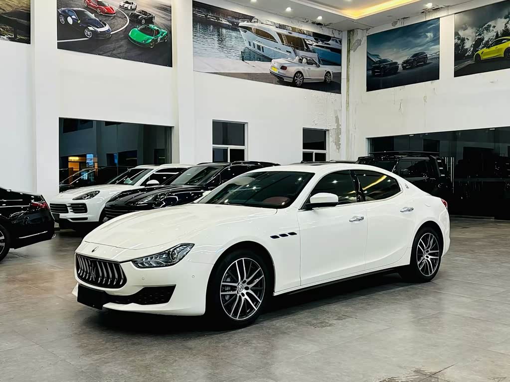 Maserati Ghibli