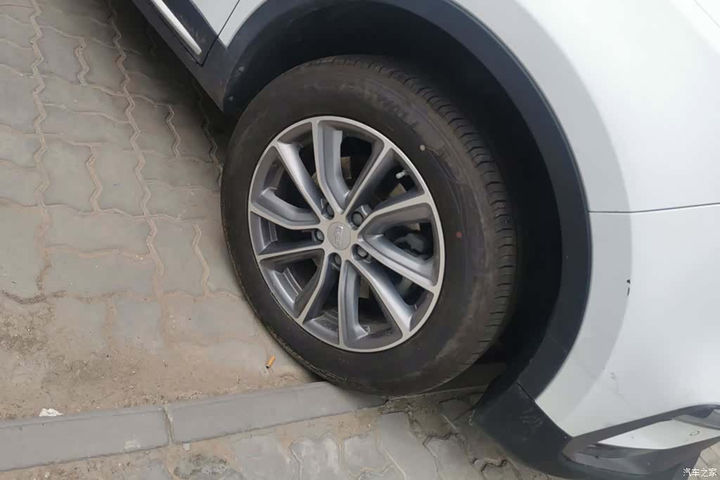 Geely Boyue, 2019 6