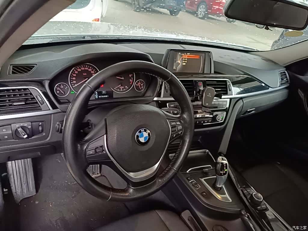 BMW 3 Series, 2017 10