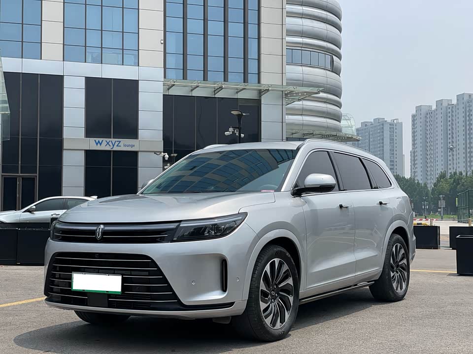 AITO Ask the world M7