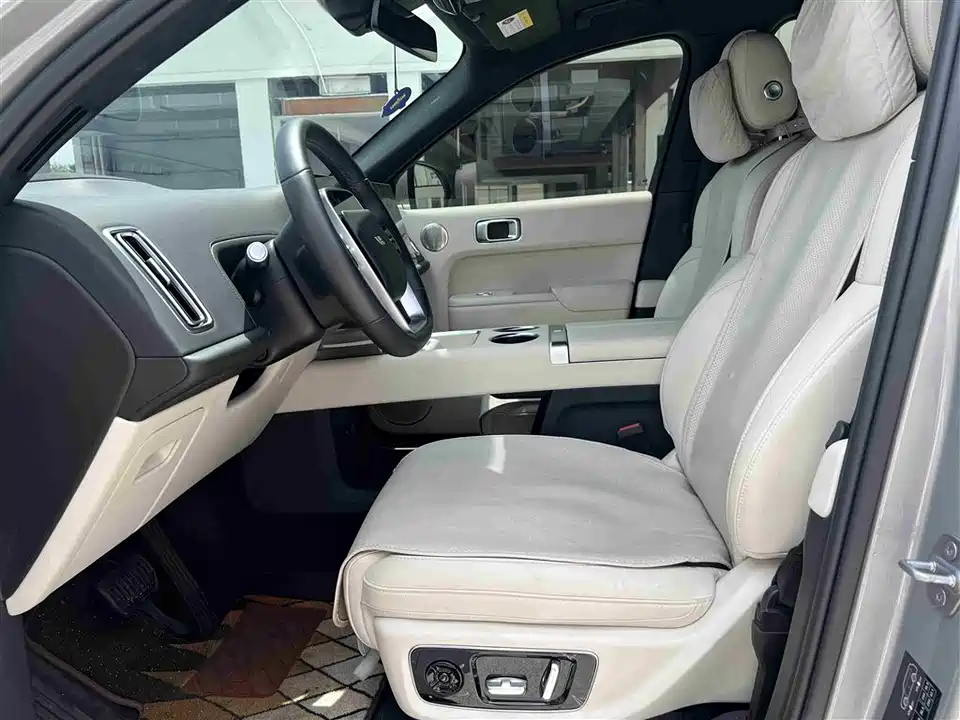 Li Auto Ideal L9