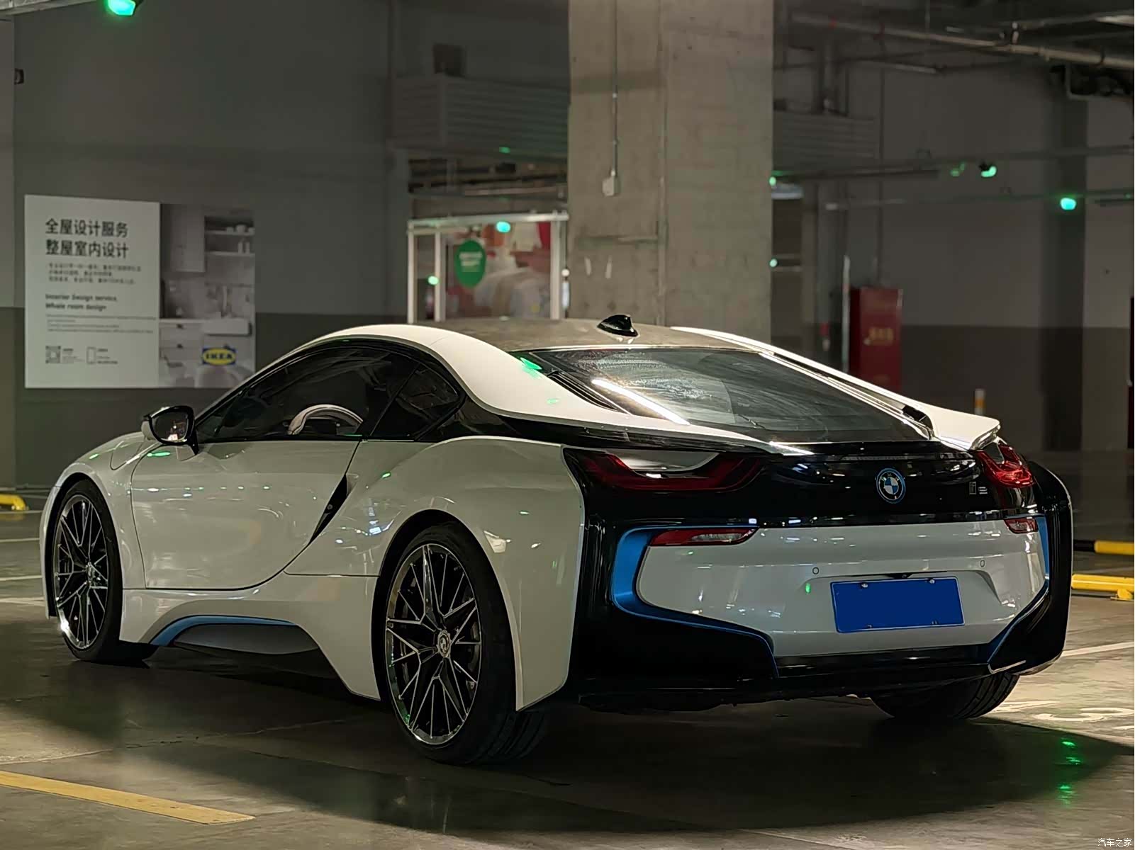 BMW i8, 2017 8