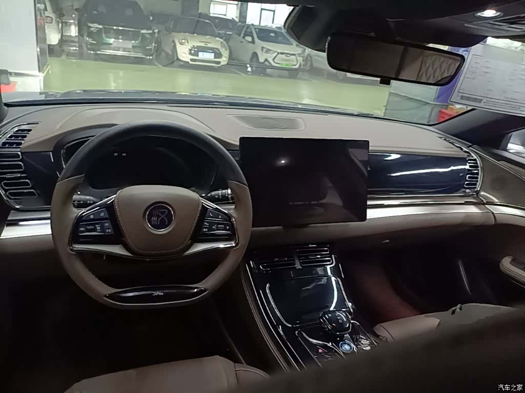 BYD Han, 2022 10